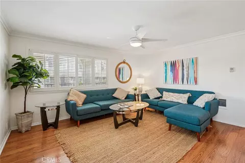 Living - 644 Manhattan Bch #10, Manhattan Beach, CA 90266 photo 2 of 3