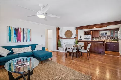 644 Manhattan Bch #10, Manhattan Beach, CA 90266