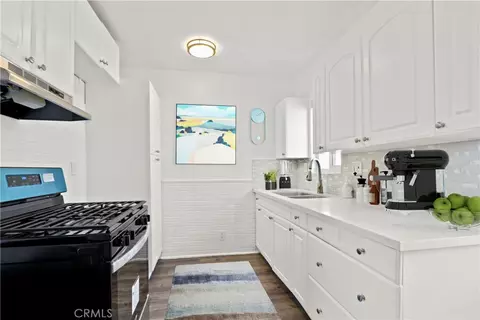 Kitchen - 473 E 55th St, Long Beach, CA 90805 photo 1 of 2