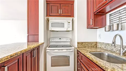 Kitchen - 5585 E Pacific Coast #230, Long Beach, CA 90804 photo 3 of 4
