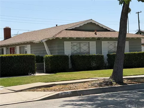 1320 E Trenton, Orange, CA 92867