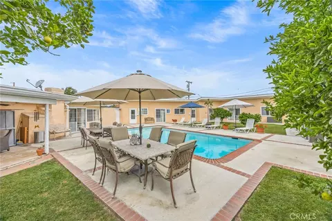 11812 Fortney Dr, Anaheim, CA 92804