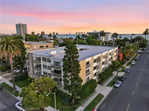 View/Area - 2500 E 2nd #405, Long Beach, CA 90803 photo 1 of 10