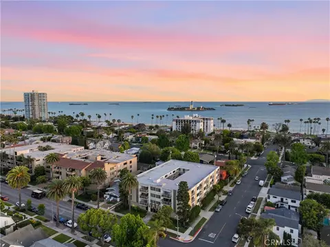 View/Area - 2500 E 2nd #405, Long Beach, CA 90803 photo 2 of 10