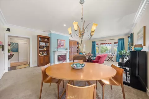 Dining - 3409 E 2nd, Long Beach, CA 90803 photo 3 of 3