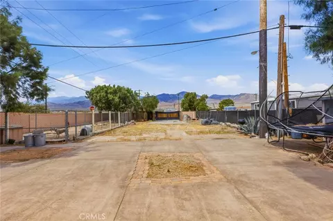 52010 Maxine, Cabazon, CA 92230 photo 4
