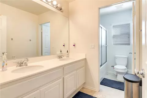 Bath - 31271 Moss, Mentone, CA 92359 photo 1 of 2