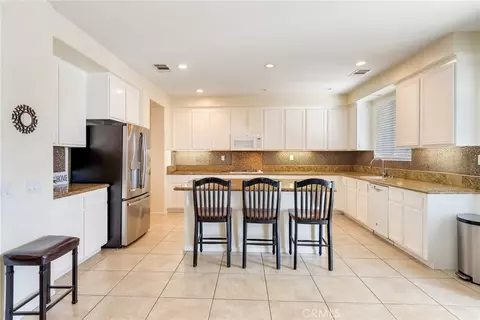 Kitchen - 31271 Moss, Mentone, CA 92359 photo 3 of 3