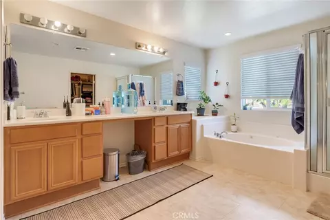 Bath - 31271 Moss, Mentone, CA 92359 photo 2 of 2