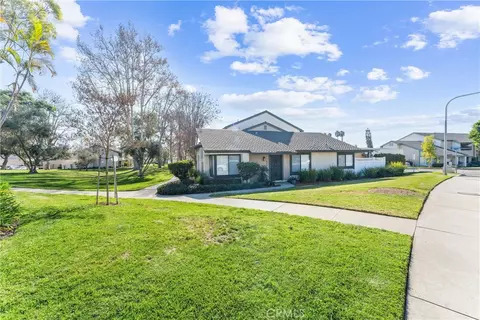 692 Archwood Ave, Brea, CA 92821