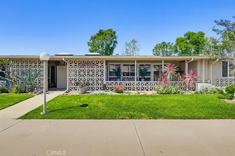 1121 Northwood Rd #237D M9, Seal Beach, CA 90740