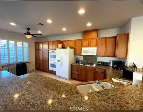 Kitchen - 49548 Minelli, Indio, CA 92201 photo 1 of 1
