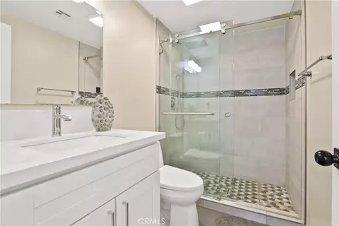 Bath - 11685 Lakia, Cypress, CA 90630 photo 2 of 3