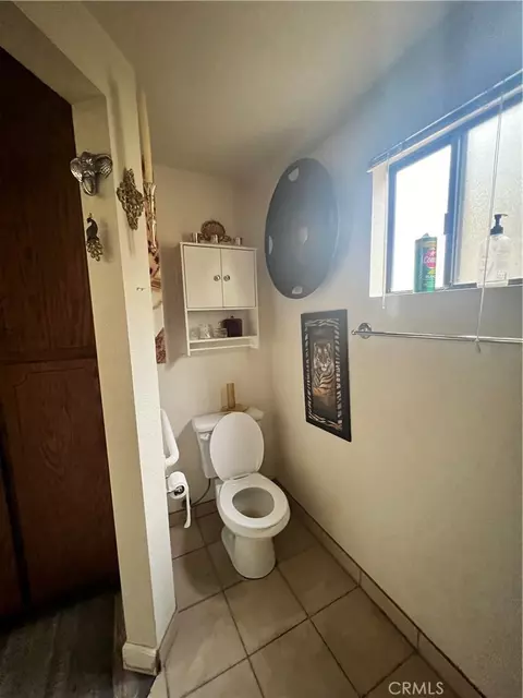 Bath - 14988 Blue Grass, Helendale, CA 92342 photo 2 of 2