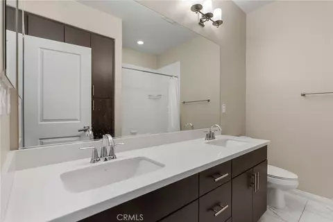 Bath - 61 Origin, Irvine, CA 92618 photo 3 of 3