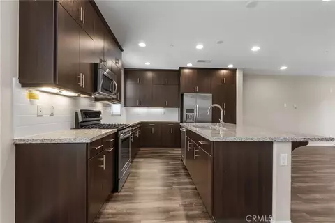 Entry Way - 61 Origin, Irvine, CA 92618 photo 5 of 7