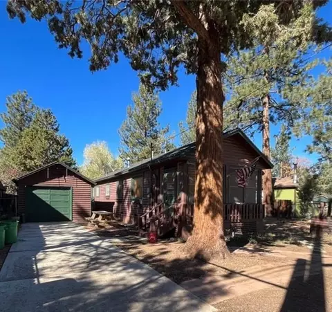 602 Kern, Sugarloaf, CA 92386