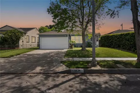 5634 Downey Ave, Lakewood, CA 90712