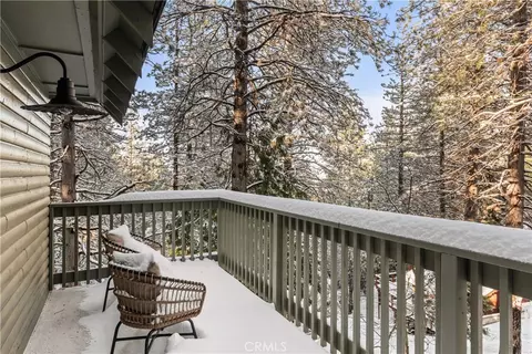 Exterior - 1149 Scenic Way, Rimforest, CA 92378 photo 1 of 2