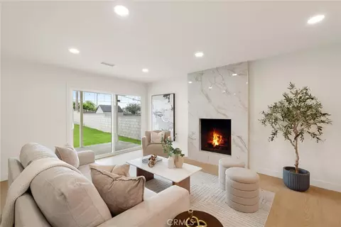 Living - 606 E Turmont, Carson, CA 90746 photo 4 of 5