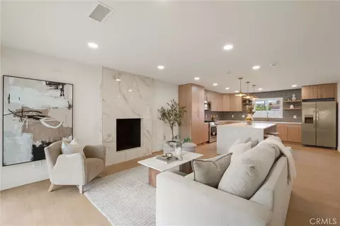 Living - 606 E Turmont, Carson, CA 90746 photo 1 of 4