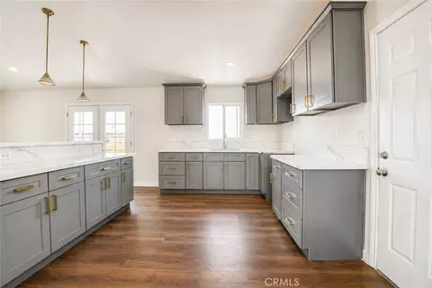 20465 Piedmont Dr, Apple Valley, CA 92308