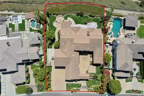 View/Area - 5322 E Gabrielle Ln, Orange, CA 92867 photo 1 of 10