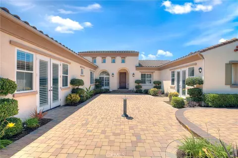 Exterior - 5322 E Gabrielle Ln, Orange, CA 92867 photo 3 of 10