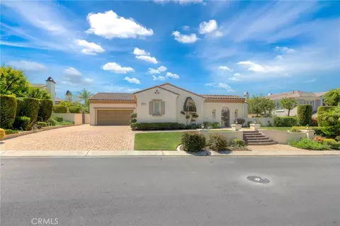 Exterior - 5322 E Gabrielle Ln, Orange, CA 92867 photo 1 of 10