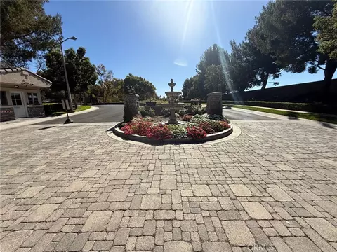 Exterior - 5322 E Gabrielle Ln, Orange, CA 92867 photo 10 of 10