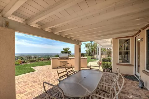 Exterior - 5322 E Gabrielle Ln, Orange, CA 92867 photo 7 of 10