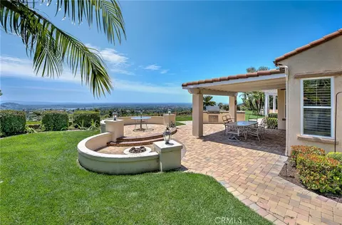 Exterior - 5322 E Gabrielle Ln, Orange, CA 92867 photo 5 of 10