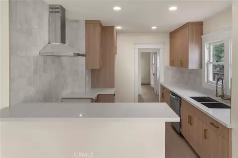 Other - 4027 E 11th, Long Beach, CA 90804 photo 4 of 8