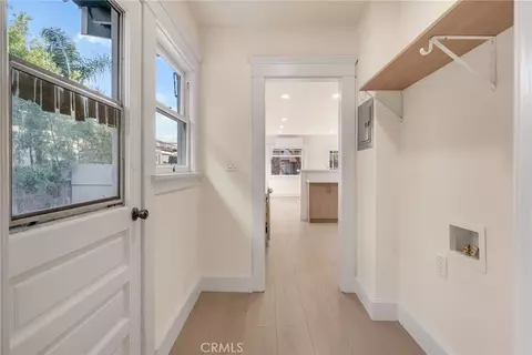 Entry Way - 4027 E 11th, Long Beach, CA 90804 photo 2 of 2