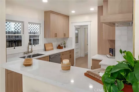 Kitchen - 4027 E 11th, Long Beach, CA 90804 photo 1 of 6