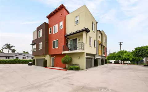 Exterior - 156 N Orange, Brea, CA 92821 photo 2 of 7
