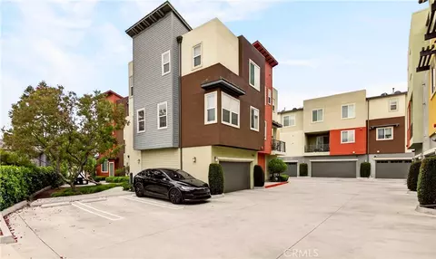 Exterior - 156 N Orange, Brea, CA 92821 photo 6 of 7