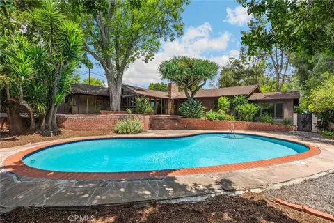 15304 Carretera, Whittier, CA 90605