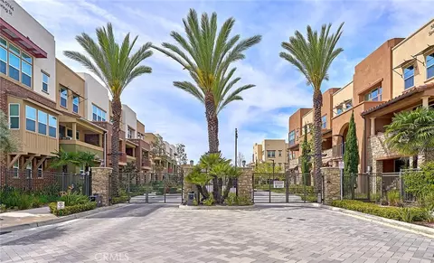 5829 Spring St, Buena Park, CA 90621