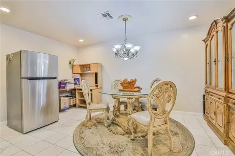 Dining - 1709 E Luray St, Long Beach, CA 90807 photo 2 of 2