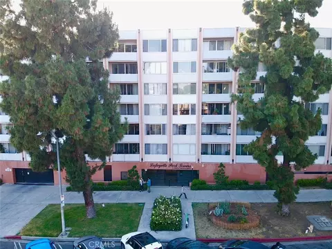 421 S La Fayette Park #214, Los Angeles, CA 90057