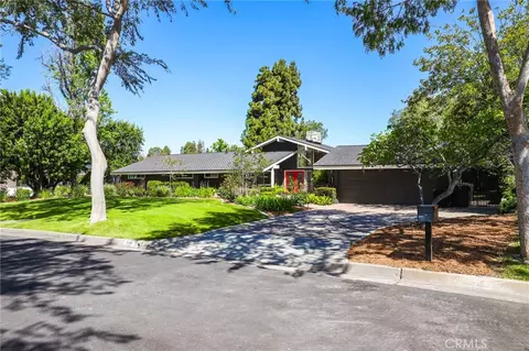 531 Green Acre Dr, Fullerton, CA 92835