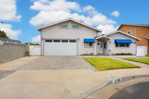 21142 Cupar, Huntington Beach, CA 92646