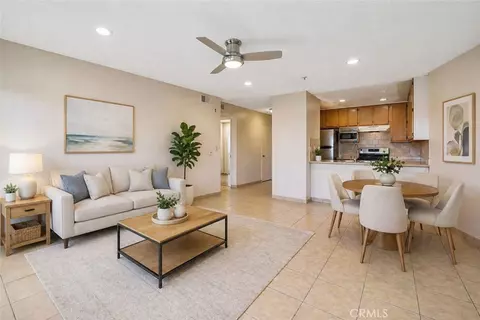 450 E 4th St #337, Santa Ana, CA 92701