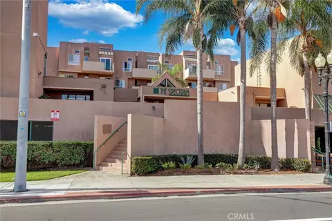 450 E 4th St #337, Santa Ana, CA 92701