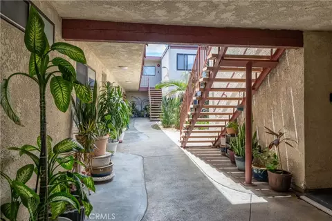 1001 Cherry #107, Long Beach, CA 90813