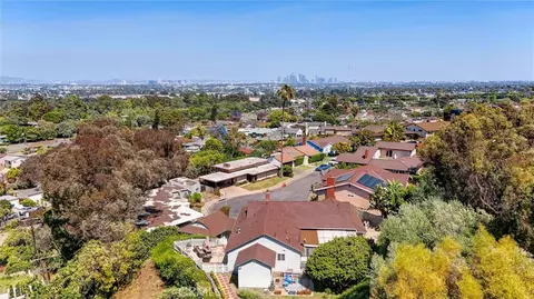 5390 Stillwater Dr, Los Angeles, CA 90008