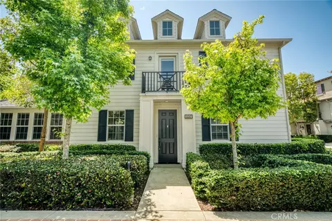 15247 Cambridge St, Tustin, CA 92782