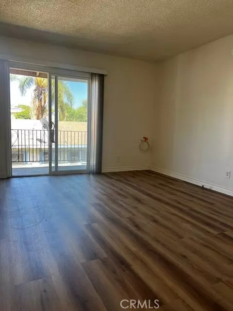 Living - 3337 E 15th, Long Beach, CA 90804 photo 1 of 2