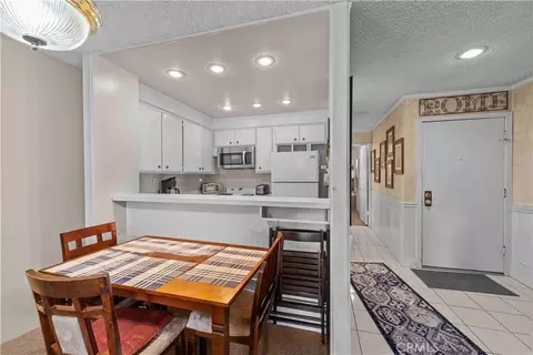 Dining - 7890 E Spring St #16E, Long Beach, CA 90815 photo 1 of 1